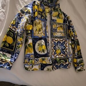 Shorts & zipper up top